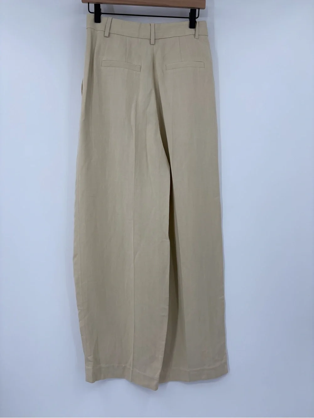 COS Relaxed Wide Leg Pleated Tailored Trousers Beige Size 4 NWT